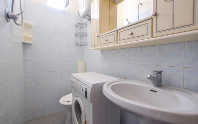 Beautiful Apartment in Briatico With Wifi and 2 Bedrooms