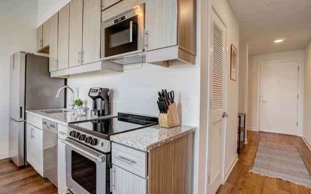 FRONTDESK Lakeview Green Apts Birmingham