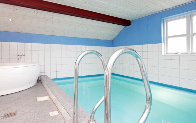 Inviting Holiday Home in Henne With Solarium