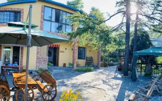 Lushan Xianjuge Guesthouse