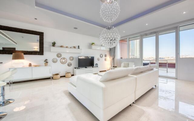 Tiara Ruby - PRM 01 - PJ