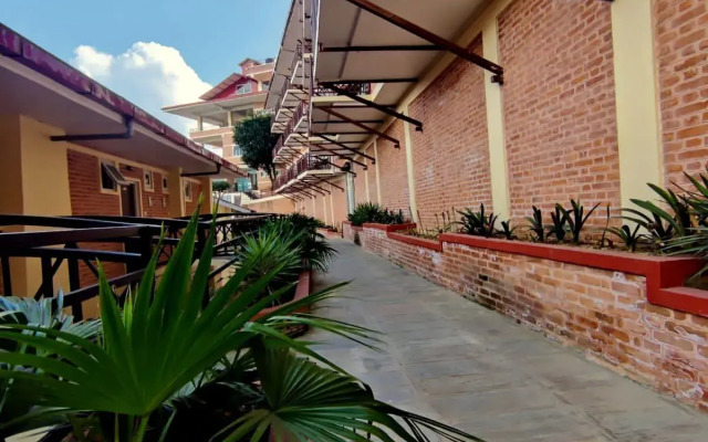 Himalaya Drishya Resort