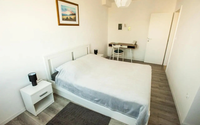 Apartment Little Violet - Balcony & Free Parking