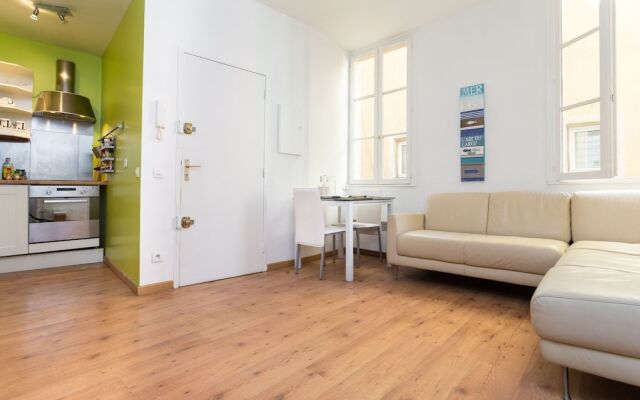 The Gelato- Charming 1-BR Old Town