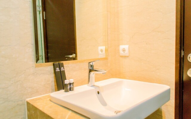 Elegant and Comfy Studio at Menteng Park Apartment