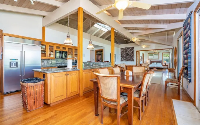 Moloa'a Bay Villa