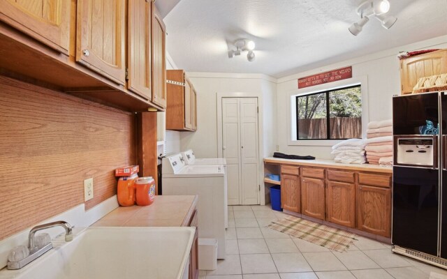 Tahoe Highlands Hideaway