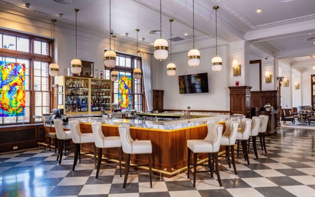 The Yorktowne Hotel, Tapestry Collection by Hilton