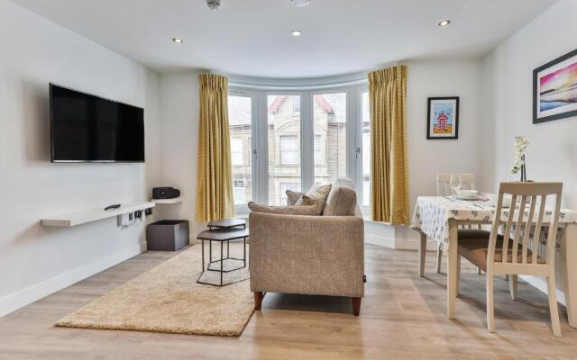 13 Belle House - Apartment 2