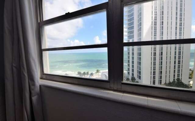 Amazing 2 Bed 2 Bath @ Tides!