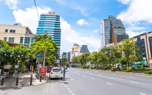 Naratel Hostel Bangkok