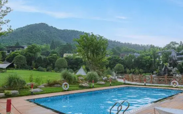 MANZIRAN Hotel