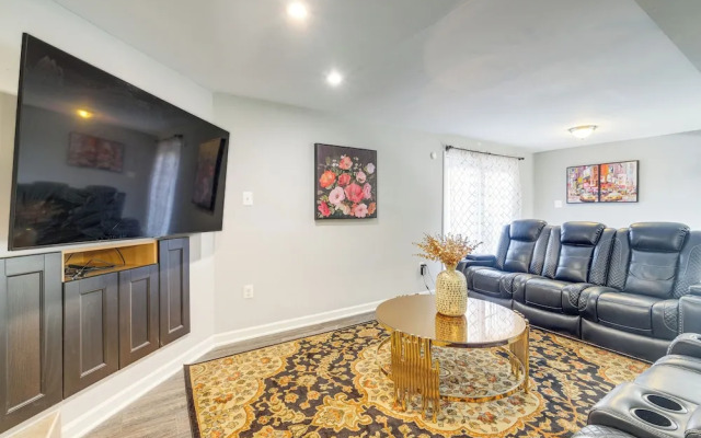 Pet-friendly Woodbridge Retreat Near Potomac Mills