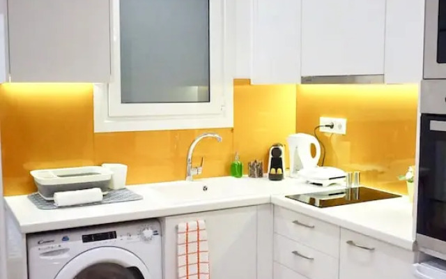 Spacious Peaceful Studio with Garden Patio