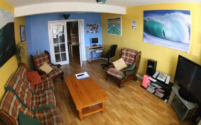 Bundoran Surf Lodge Hostel