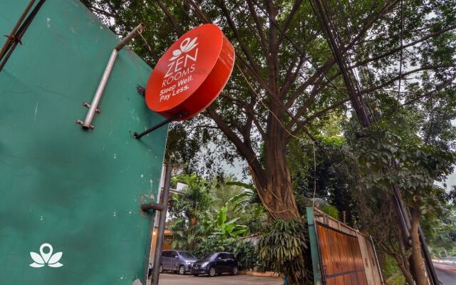 ZEN Rooms Kebagusan Raya 21