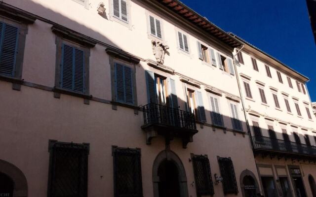 Palazzo Mari Suite & Rooms