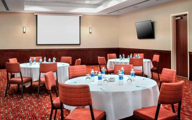 Courtyard by Marriott Charlotte City Center