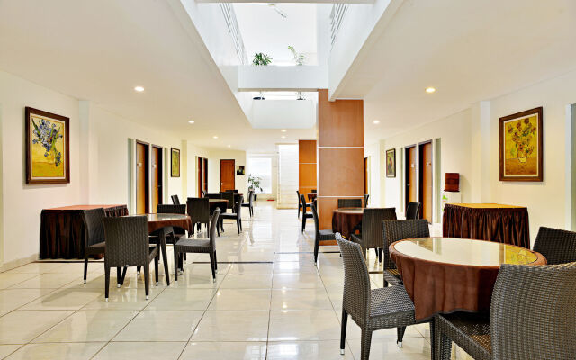 ZEN Rooms Prime Taman Siswa
