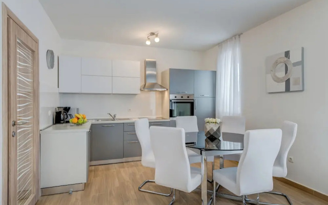 Villa Aurora Mare - Kaštel Novi
