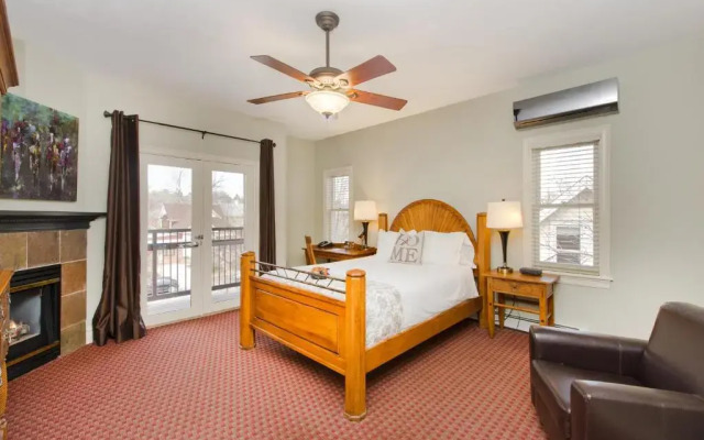 Bradley Boulder Inn