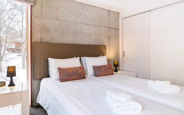 Yuuki Toride Chalet