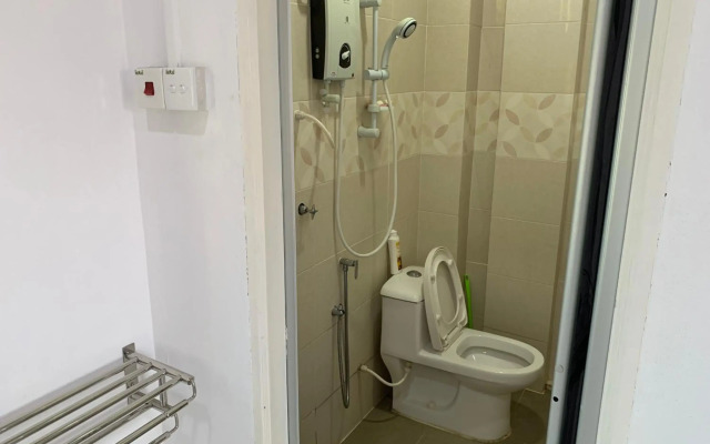 Wan Danisha Villa Inn