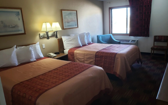 Americas Best Value Inn & Suites Harrisonville