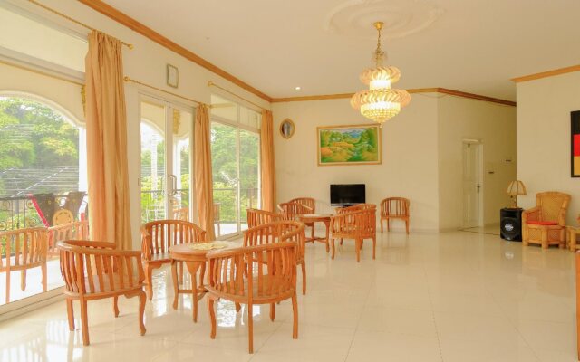 OYO Life 414 Loji Rejo Guest House