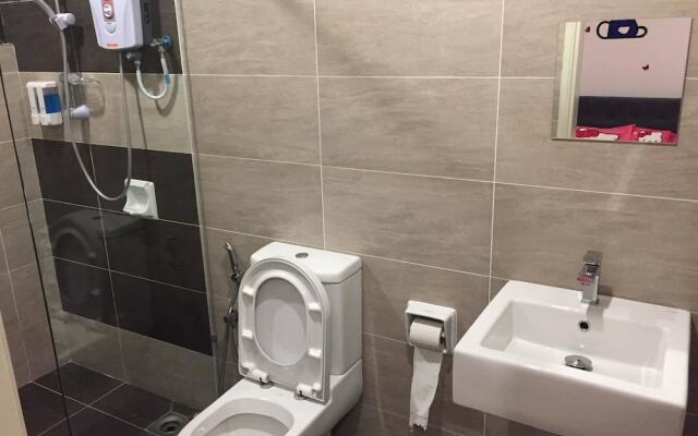 Golden Shine Homestay at Midhills Genting