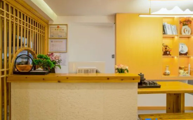 Yixiangju Homestay (Xijiang Qianhu Miao Village Observation Deck Branch)