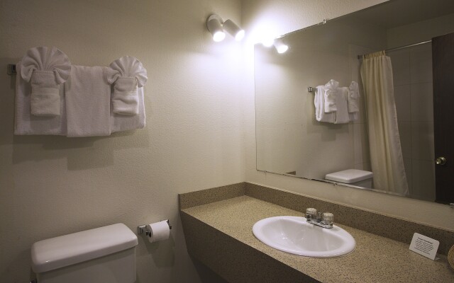 Aladdin Inn & Suites