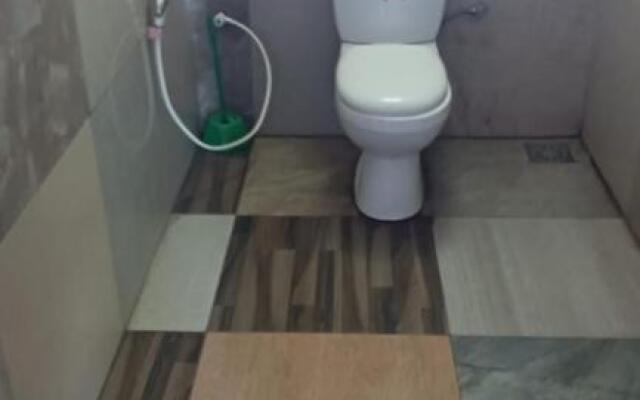 7 Rooms Guest