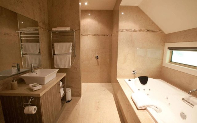 Wild Cattle Creek Estate