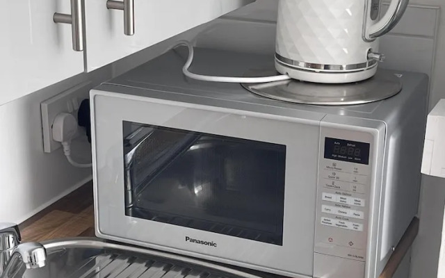Charming Studio in London - 1 Person Only
