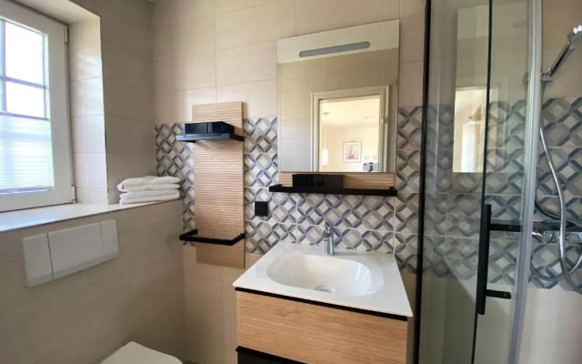 Sylvie Steinhardt, Wohnung 3