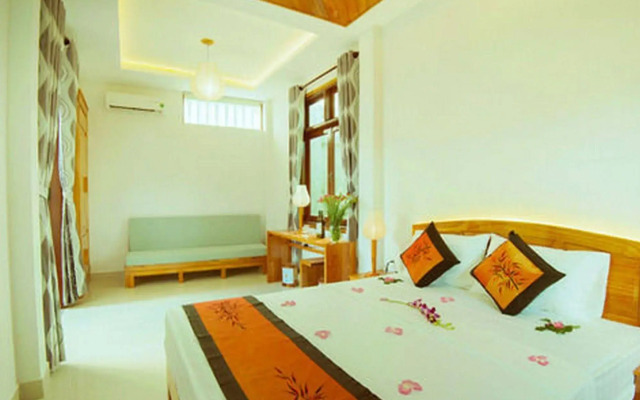 Riverside Plum Garden Homestay