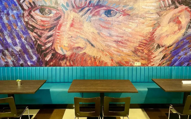 Hotel Van Gogh