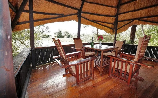 Antelope Park Safari Lodge