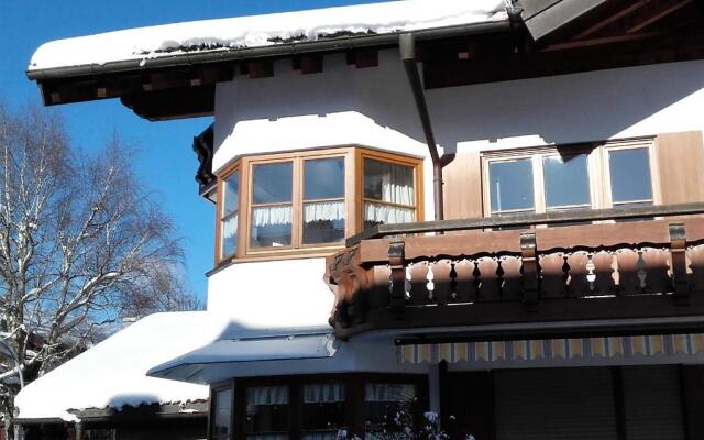 Alpenflair Ferienwohnungen Whg 201 "Doris"