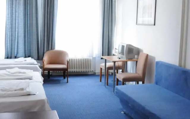 ALTE CITY at Memory Church