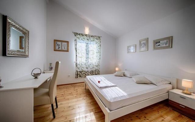 Seaview Suite Lissa