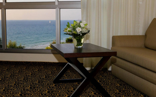 Sharon Hotel Herzliya