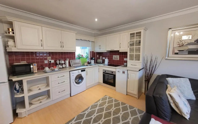Connollys Guesthouse