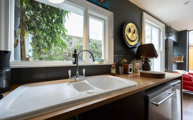 Host Stay Bernard Road Townhouse
