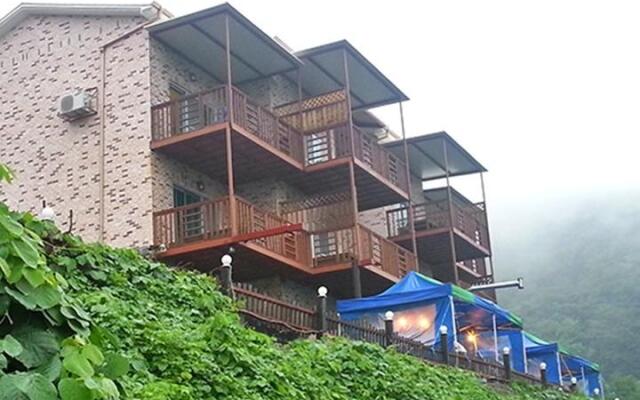 Byeolcheonji Pension