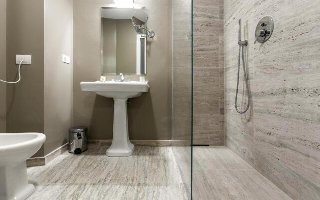 Household - Settembrini 17