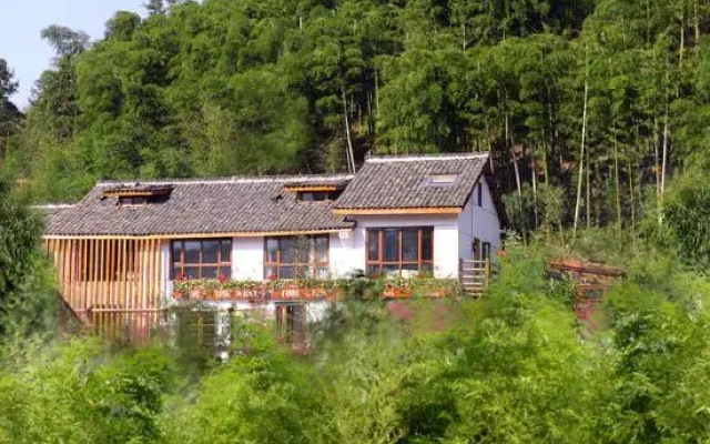 West Time Hot Spring Hostel