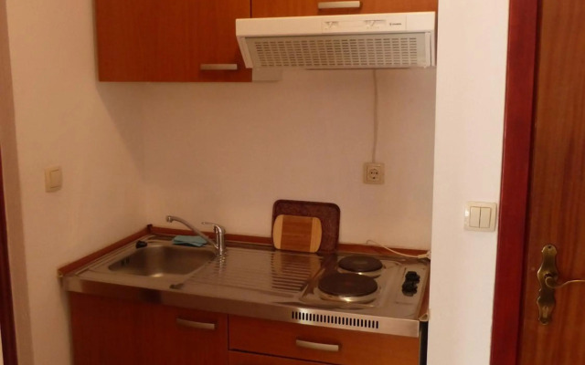 Studio Apartments Nada