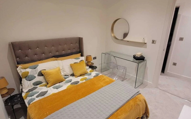 Lux 2 Bed Flat In The Heart Of Rochester